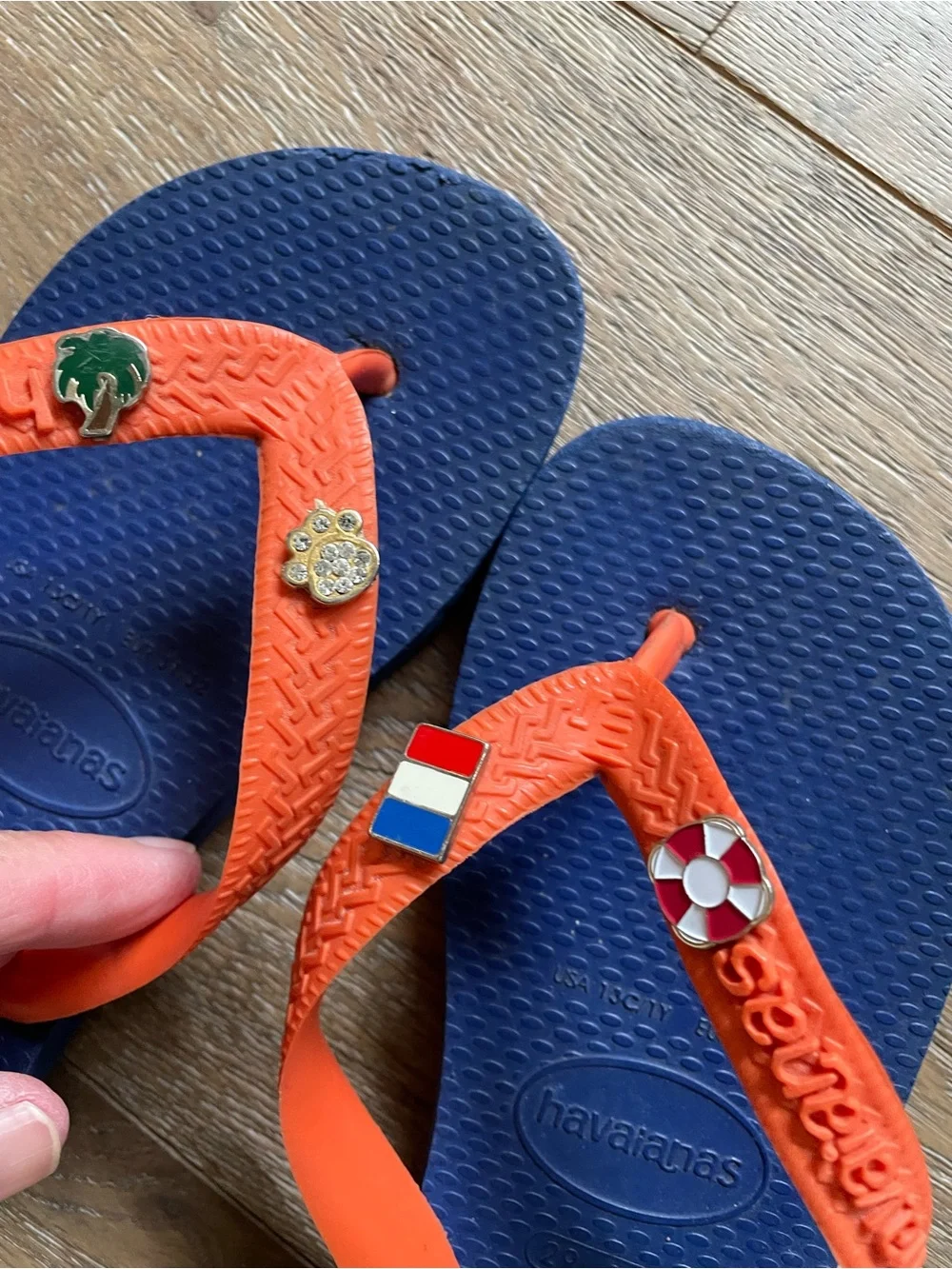 Havaianas Kids Navy Blue & Orange Flip Flops with Charms 13 1Y